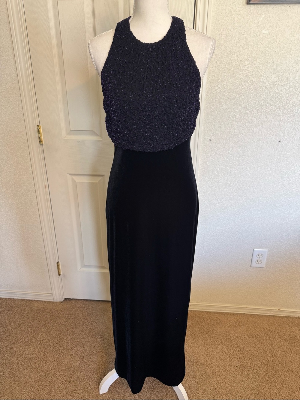 Betsy & Adam Black Halter Textured Bodice Maxi Dress
